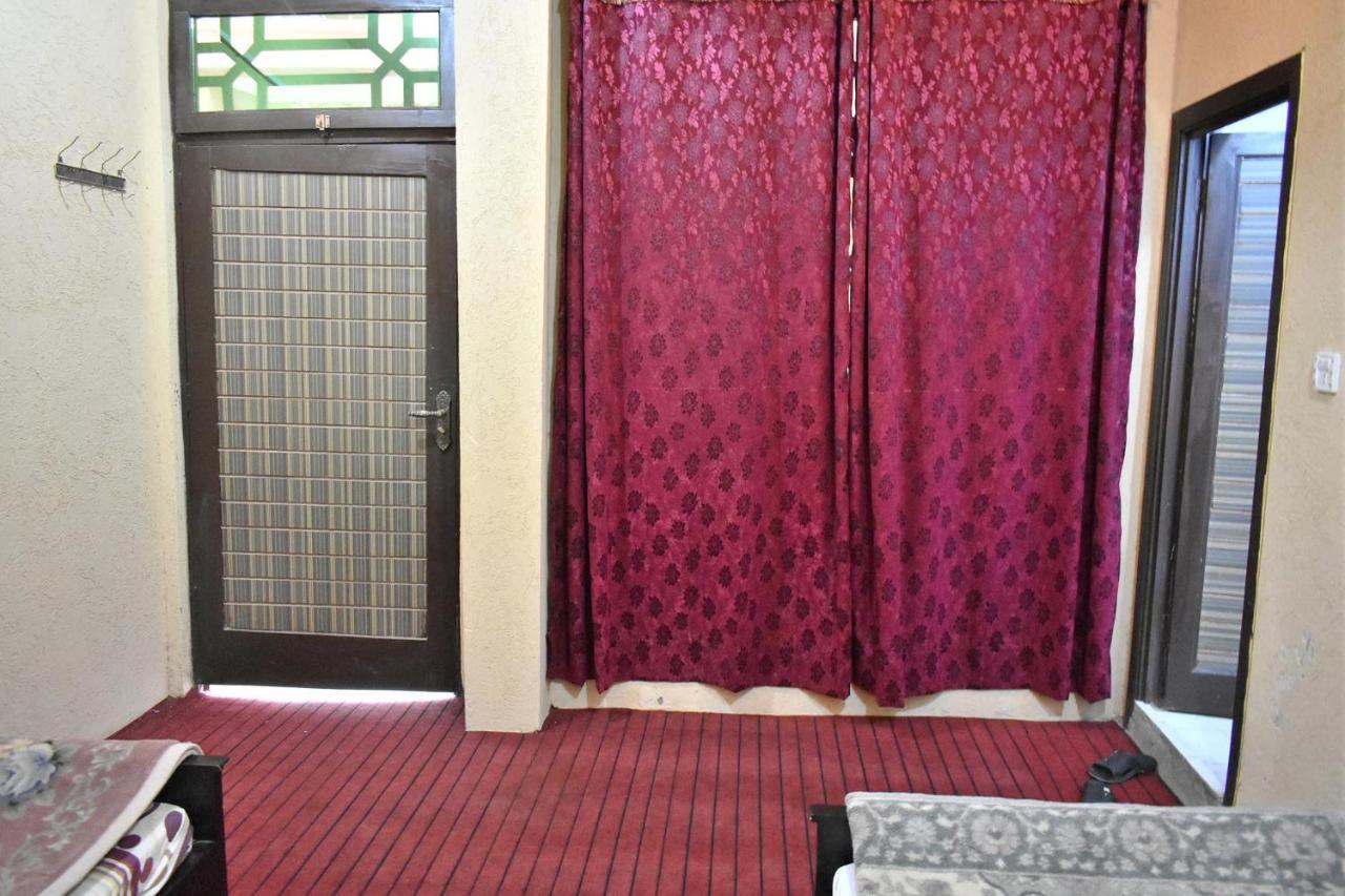Zara Residence 1 Saidu Sharif ภายนอก รูปภาพ