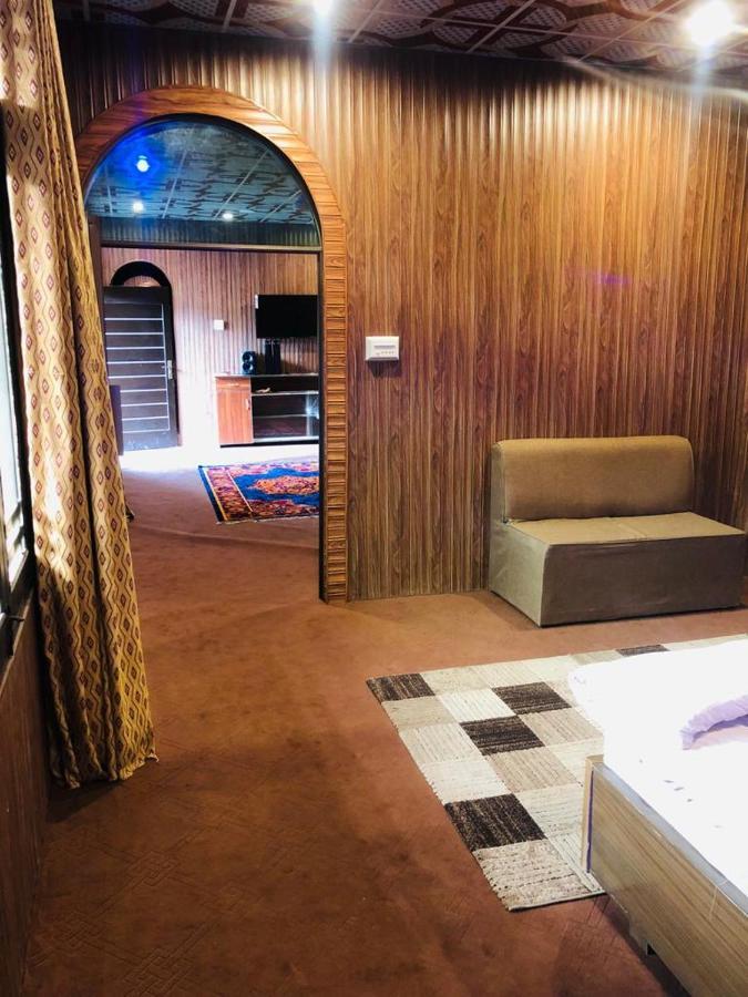 Zara Residence 1 Saidu Sharif ภายนอก รูปภาพ